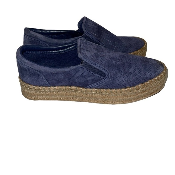 Tretorn Shoes 6.5 Blue Suede Slip On Braided Jute Cushioned - Picture 1 of 9